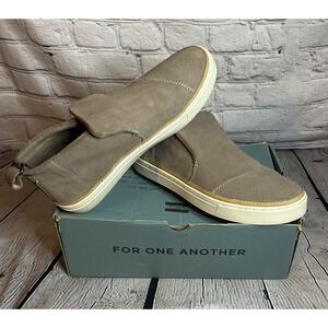 Toms Women's Paxton Tan Suede Mid Sneaker Slip On Ankle Boots Booties Size 9